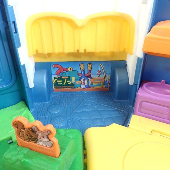 Fisher-Price Little People Songs & Sounds Camper Fold Out Playset (No Figures) - Picture 7 of 12